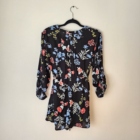 Hilary Radley Women’s Floral Top, Size US/L - Picture 2 of 6